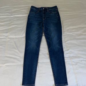 American Eagle Super High Rise Jegging
